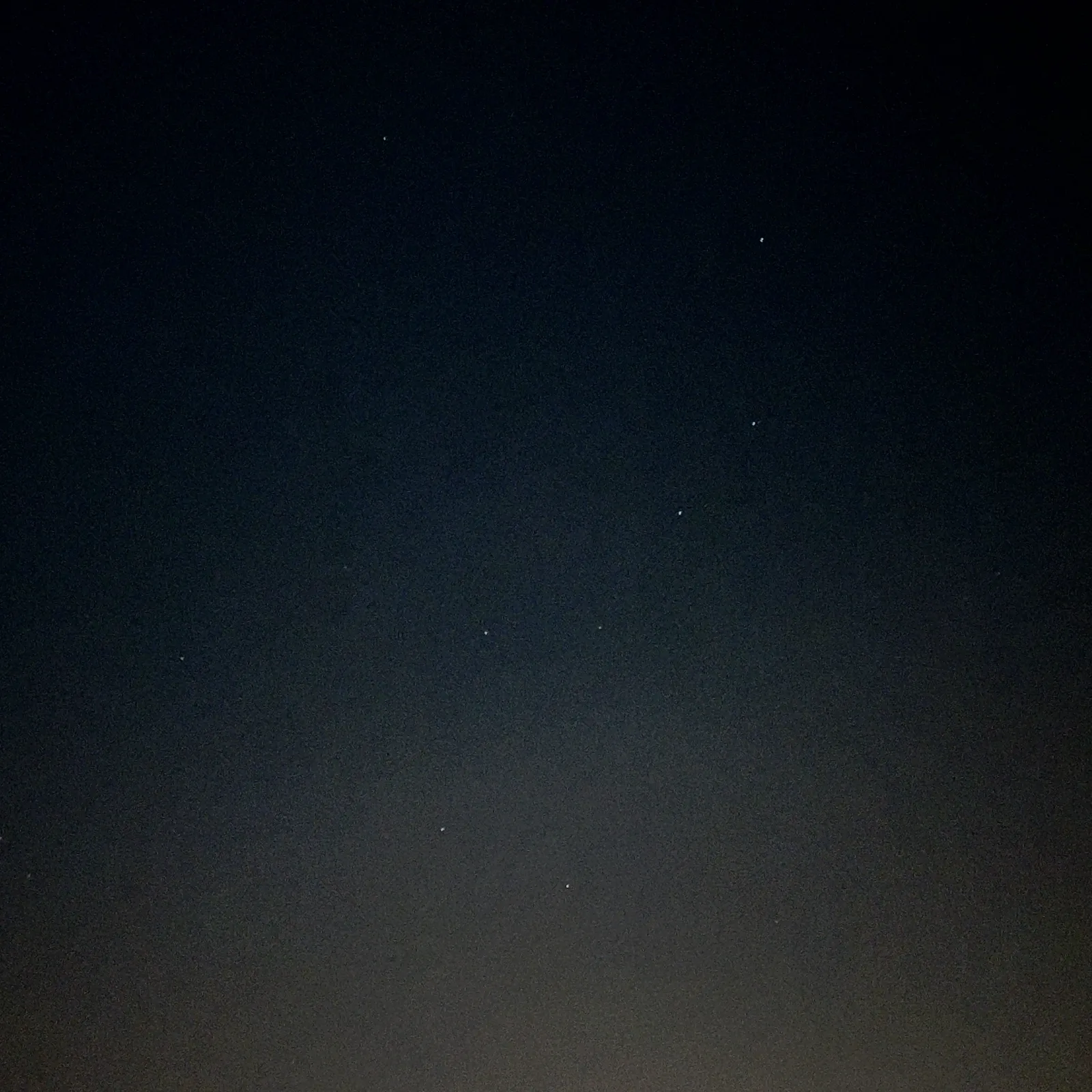 〈5點的朦朧星空〉的封面
