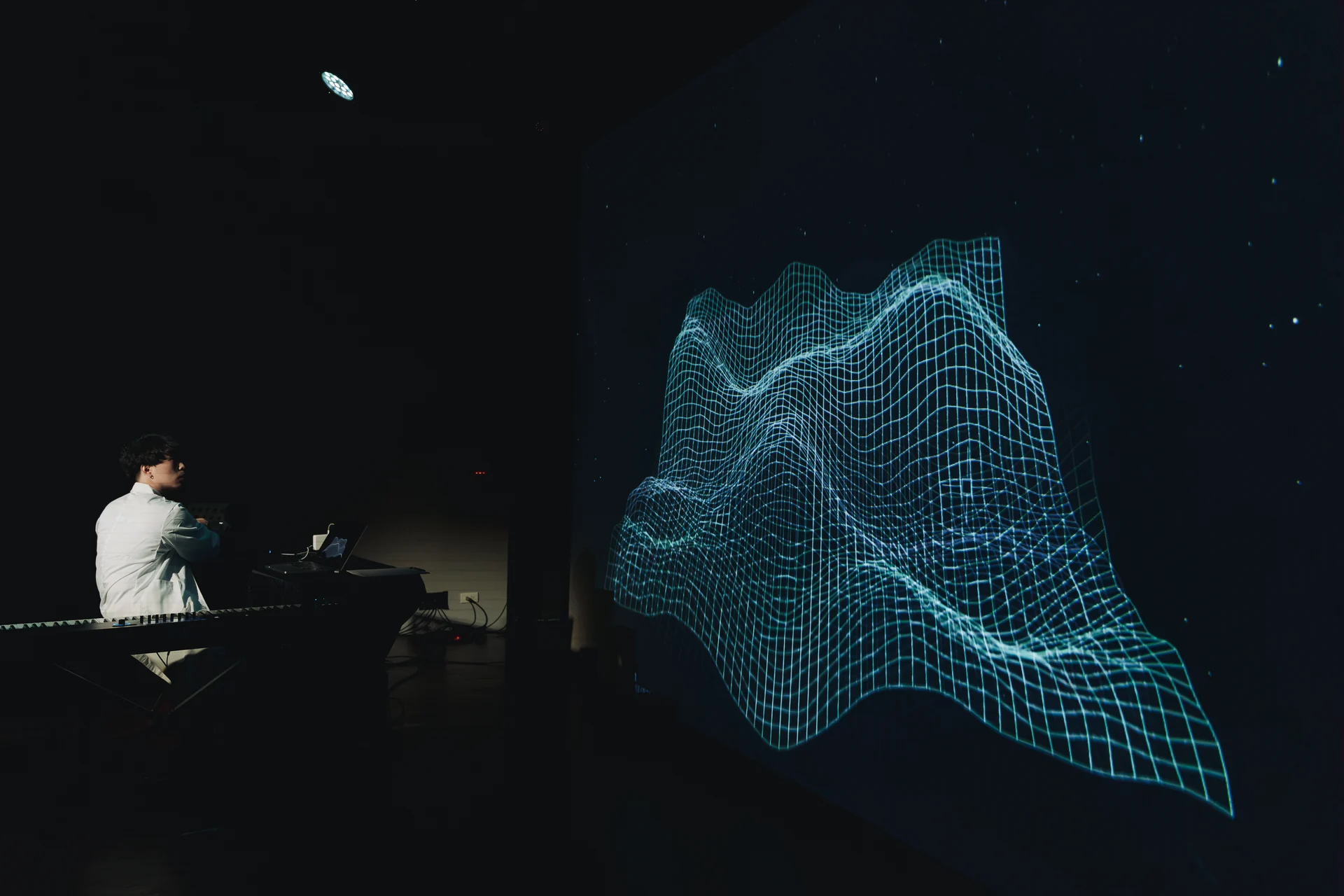 The Last Input premiere: The blue-white wireframe land